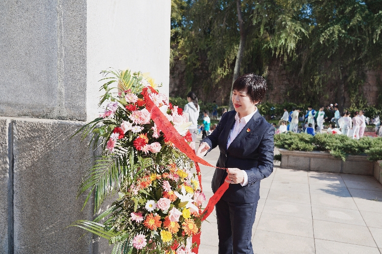 党建培训献花篮发官网.jpg