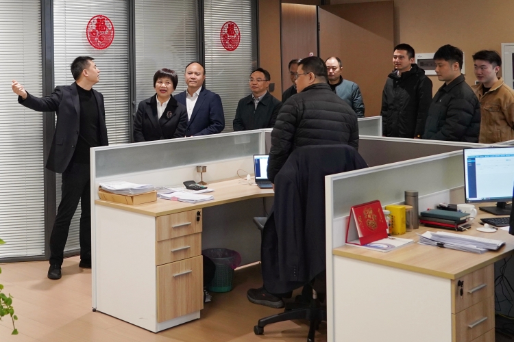 31ca34d9be9c30e2f6a9e77162f125b_副本.jpg