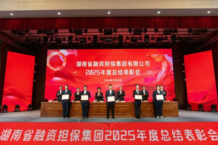 8000b6c5706c2978a3fab93f661d89af.jpg 8000b6c5706c2978a3fab93f661d89af.jpg